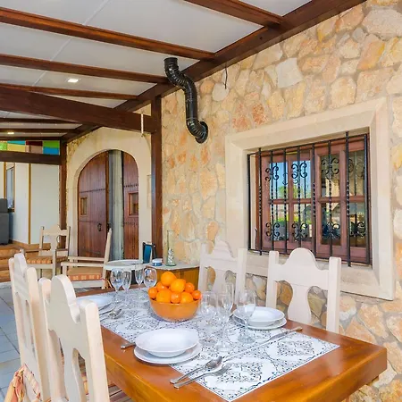 Na Molla Villa *