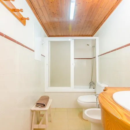 Na Molla Villa *