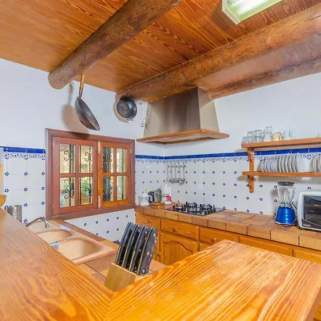 Na Molla Villa